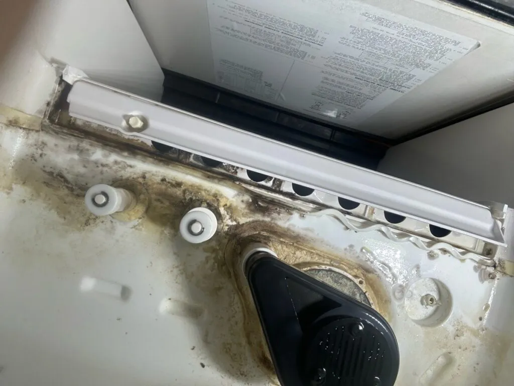 The Essential Guide to Cleaning Your Ice Machine: Why It Matters